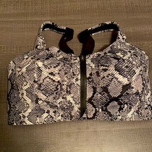 Victoria secret black sports bra-maximum support
